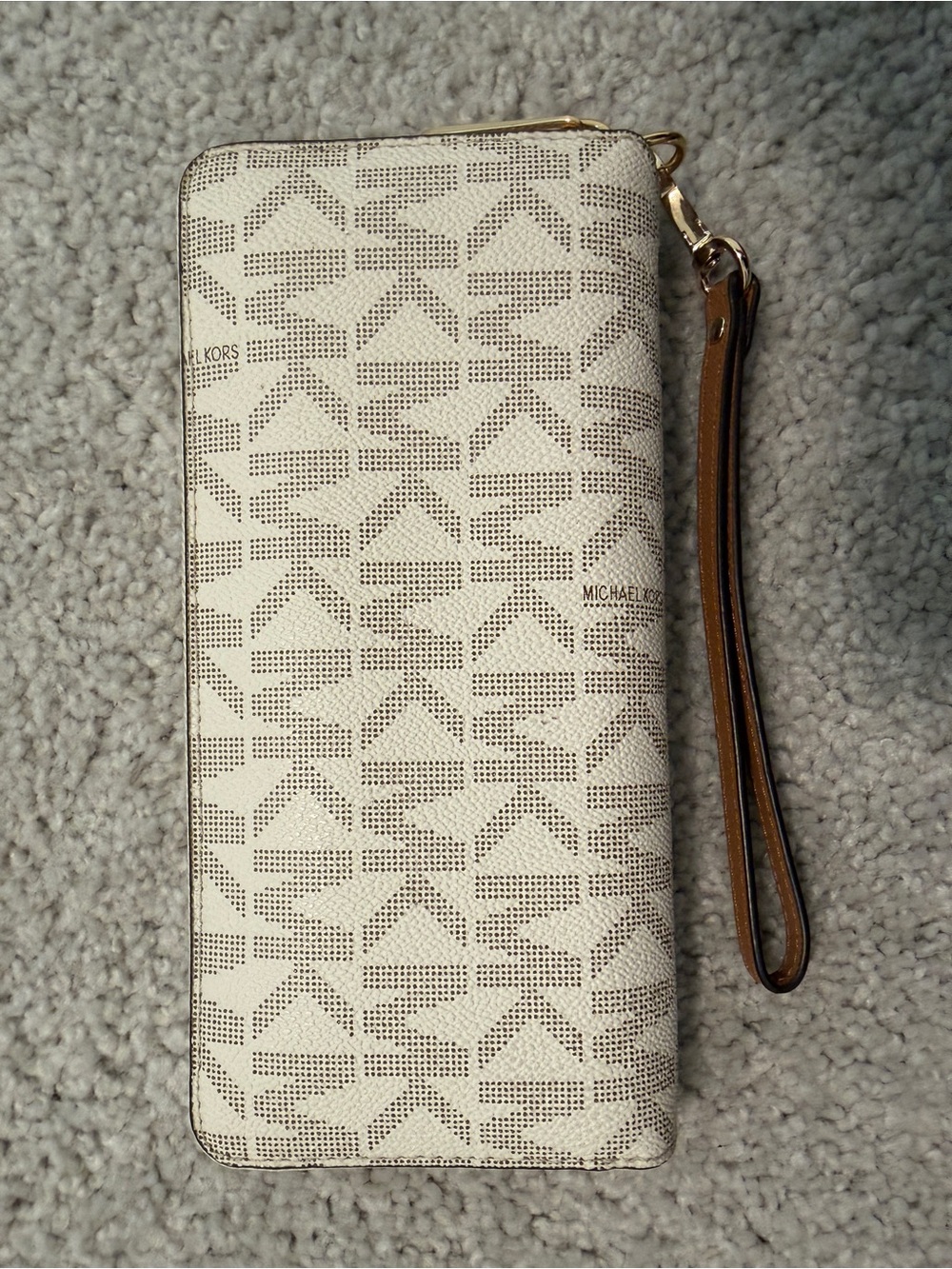 Michael Kors Cream Logo Wristlet with Tan Strap - Picture 2 of 4